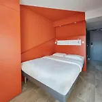 Ibis Budget 2*