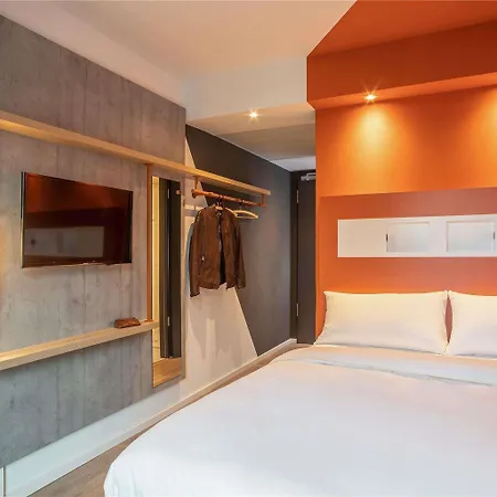Ibis Budget 2*