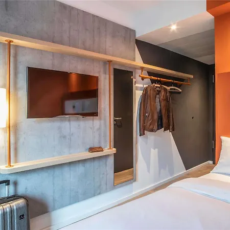Ibis Budget 2*